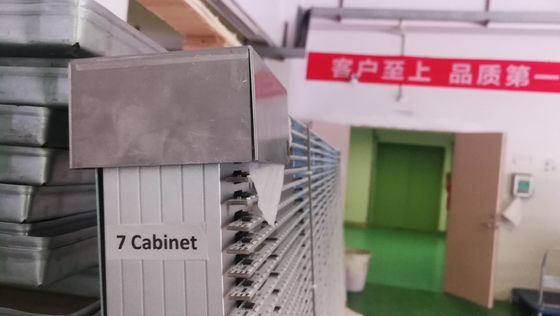 P10.4 خزانة ألومنيوم شفافة LED شاشة فيديو زجاجية شاشة عرض LED للإعلانات مصنع Shenzhen